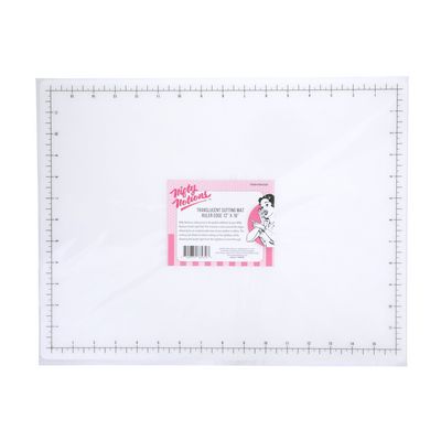 Back Lit Cutting Mat Ruler Edge Large 11in x 17in from Nifty Notions